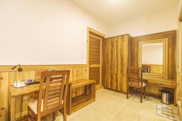 Wow Stayz2 Hotel The Lodge Dharamshala Eksteriør bilde