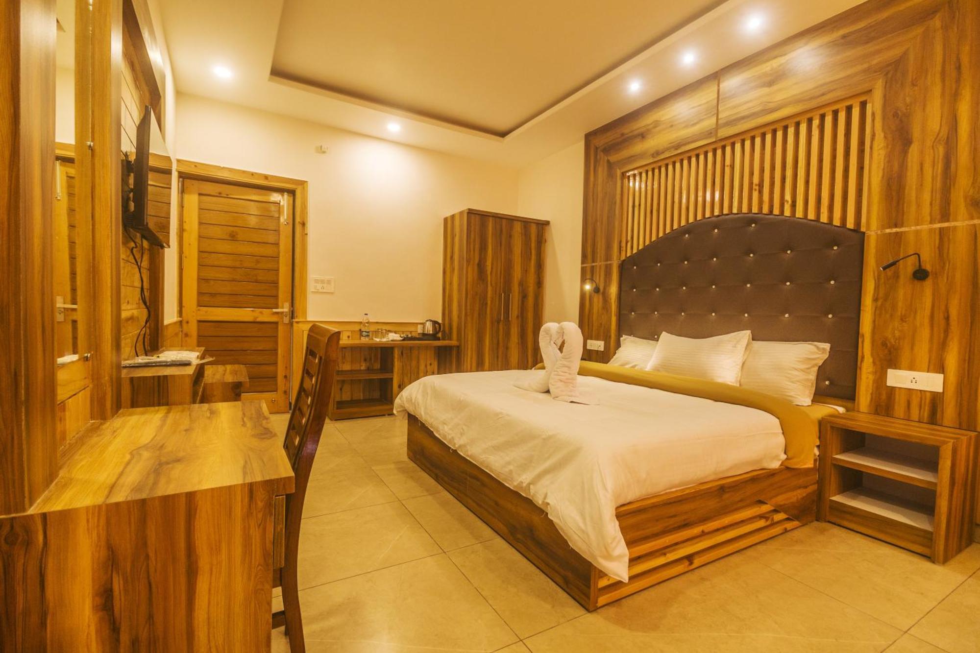 Wow Stayz2 Hotel The Lodge Dharamshala Eksteriør bilde