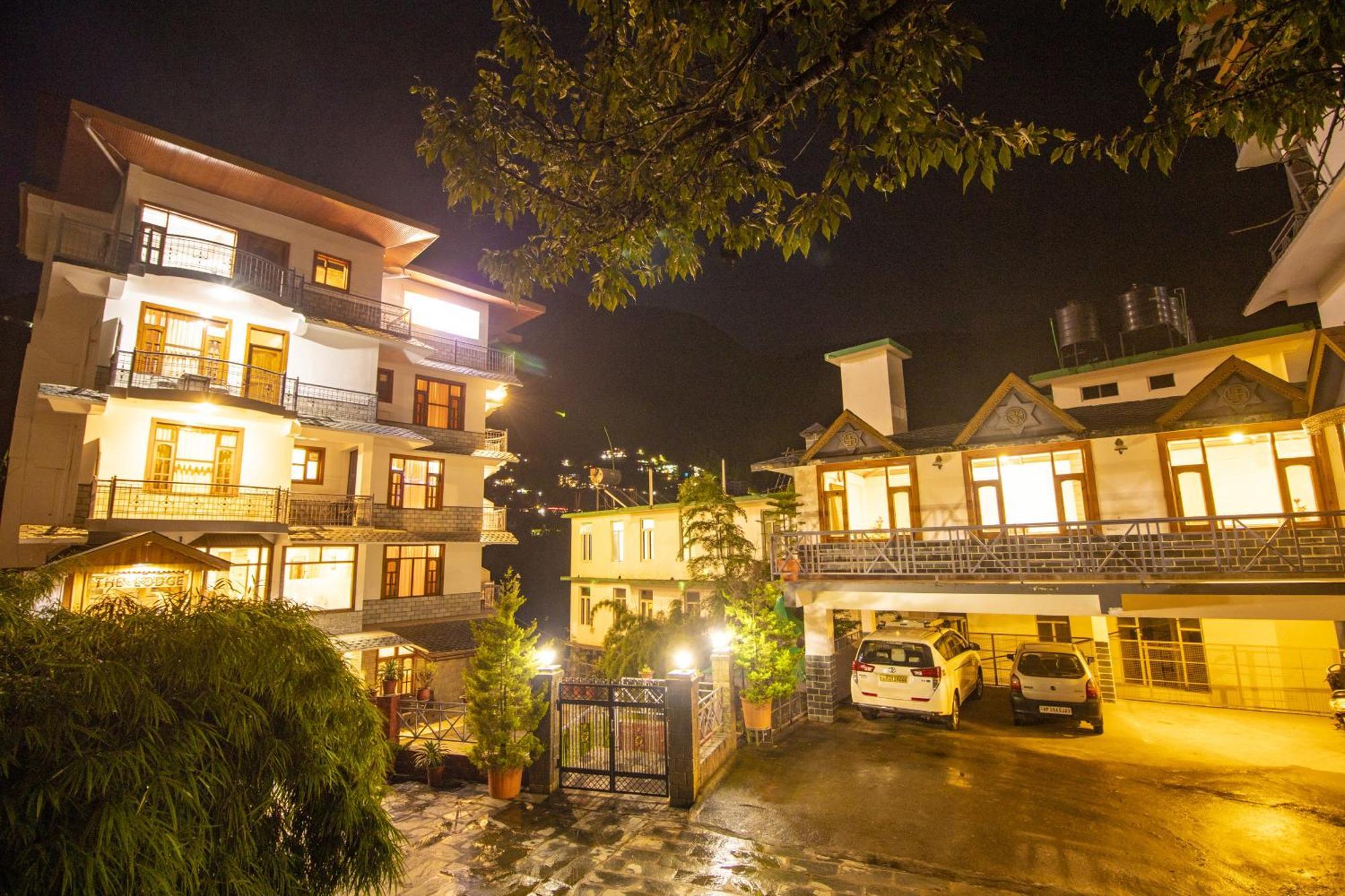 Wow Stayz2 Hotel The Lodge Dharamshala Eksteriør bilde