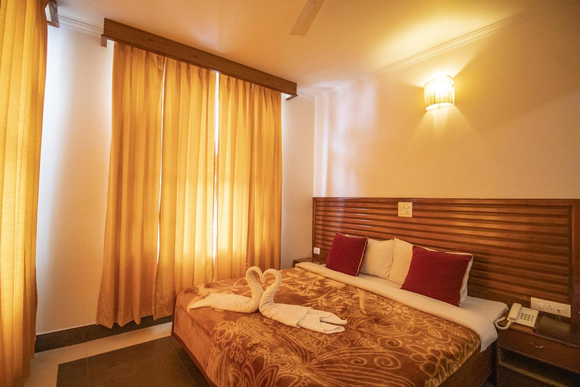 Wow Stayz2 Hotel The Lodge Dharamshala Eksteriør bilde