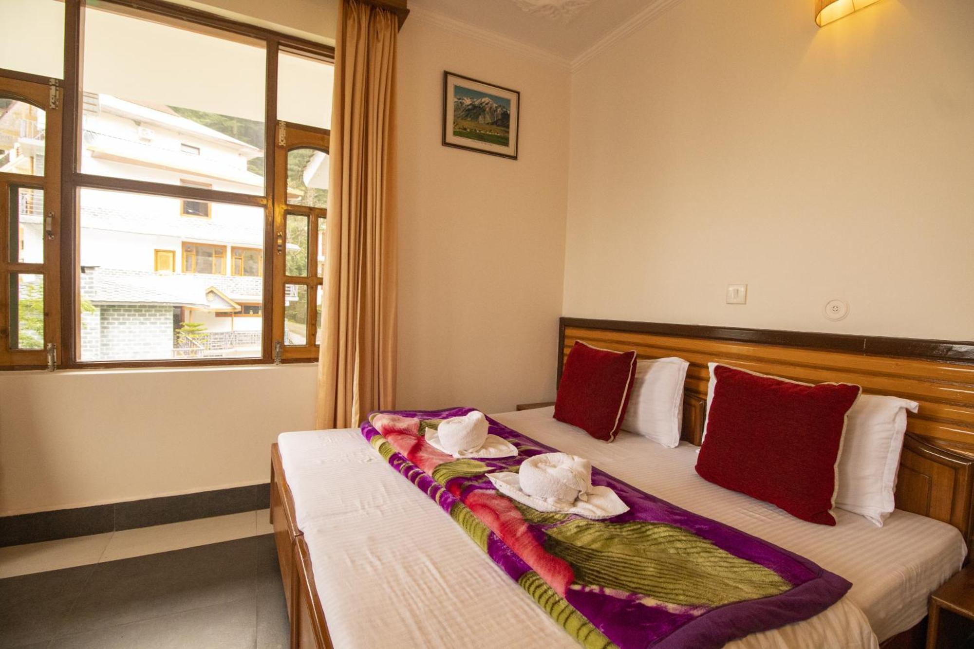 Wow Stayz2 Hotel The Lodge Dharamshala Eksteriør bilde